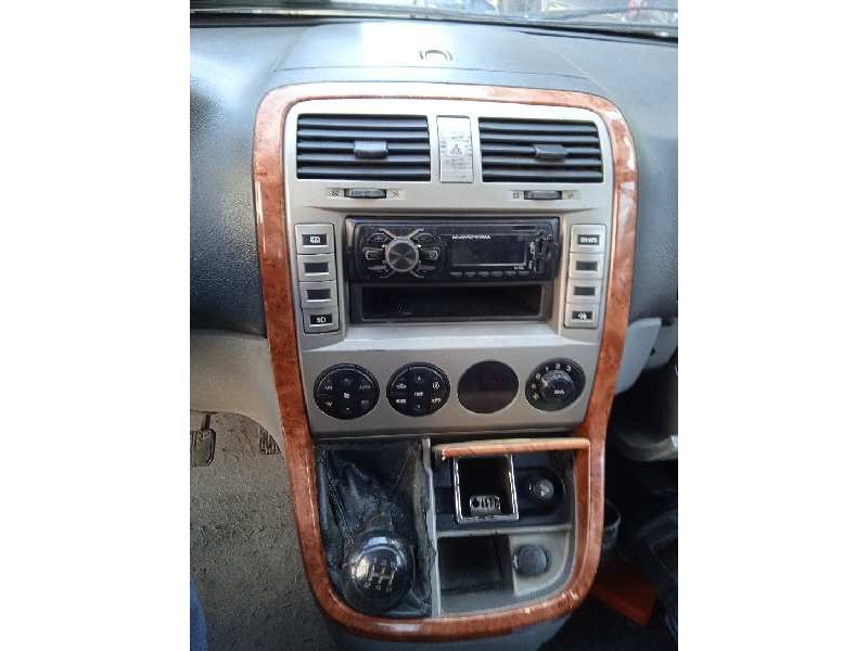 kia carnival ii del año 2004