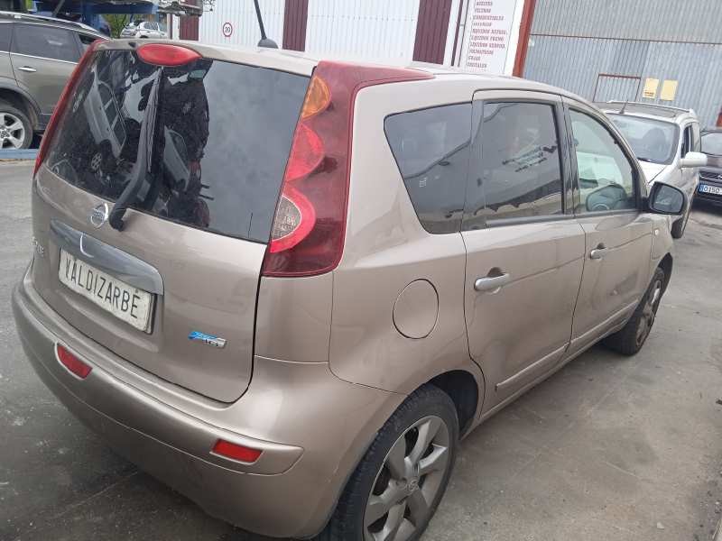 nissan note (e11e) del año 2012