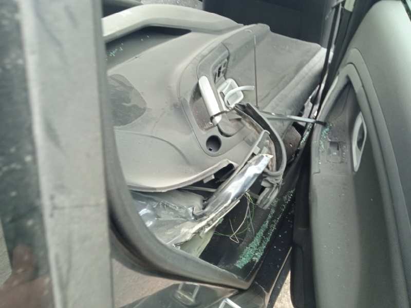 skoda fabia combi (5j5) del año 2010