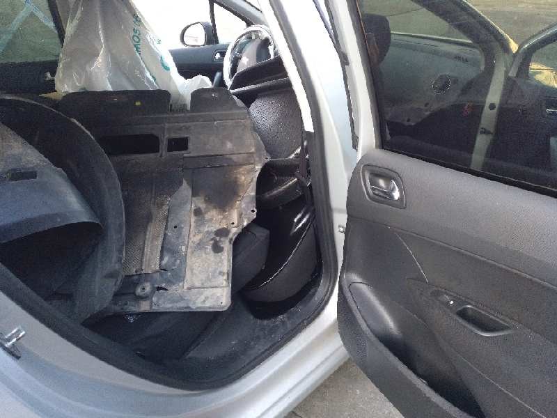 peugeot 308 del año 2009