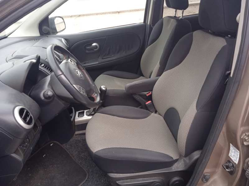 nissan note (e11e) del año 2012