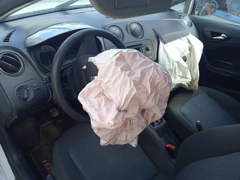 seat ibiza (6j5) del año 2015