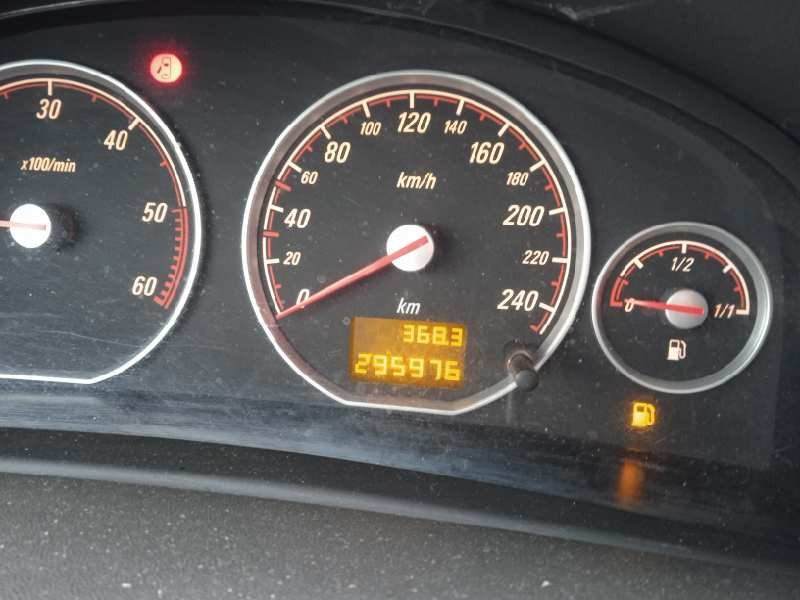 opel vectra c berlina del año 2007