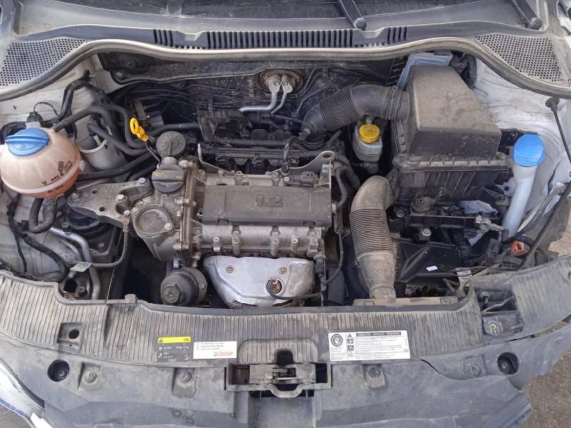 seat ibiza (6j5) del año 2015