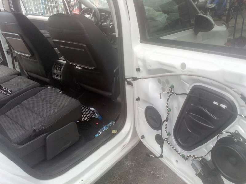 volkswagen touran (5t1) del año 2018