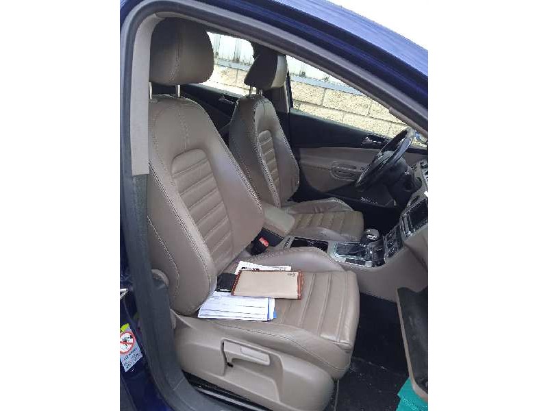 volkswagen passat variant (3c5) del año 2006