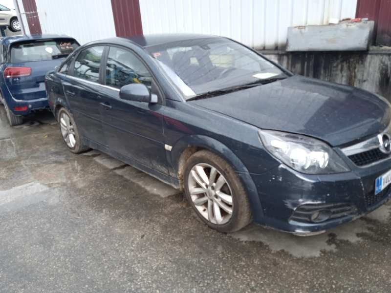 opel vectra c berlina del año 2007