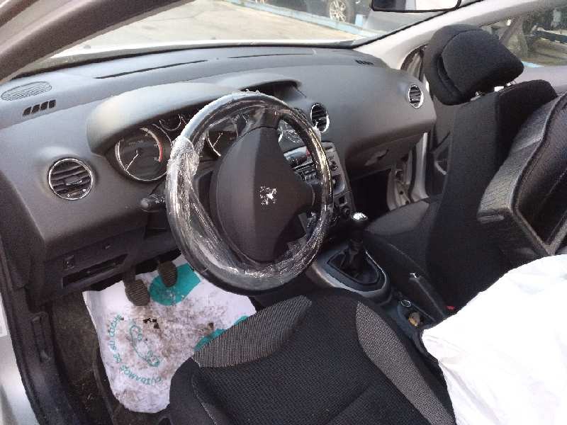 peugeot 308 del año 2009