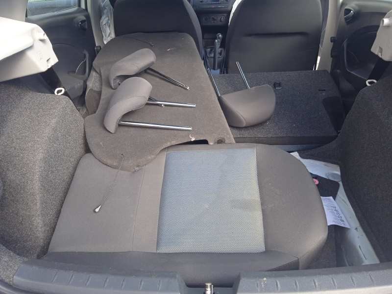 seat ibiza (6j5) del año 2015