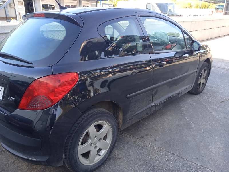 peugeot 207 del año 2007