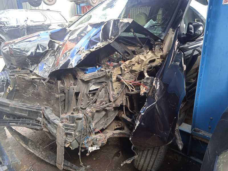 kia carnival del año 2006