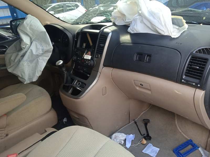 kia carnival del año 2006