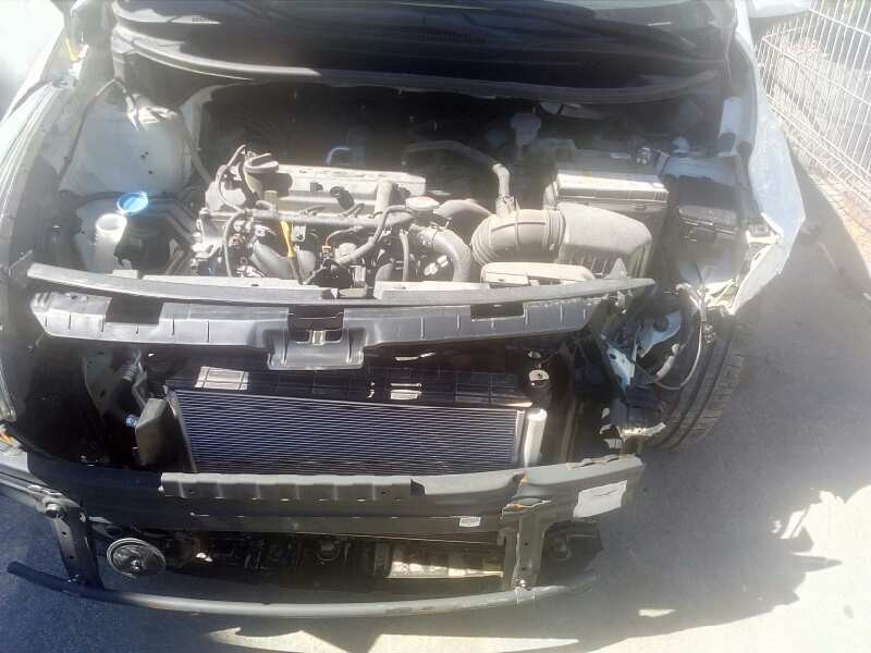 kia rio del año 2014