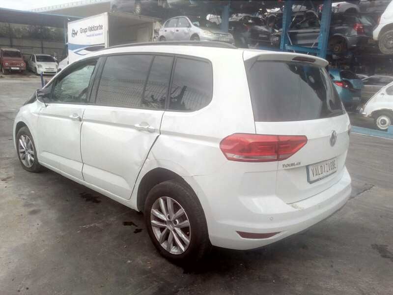 volkswagen touran (5t1) del año 2018
