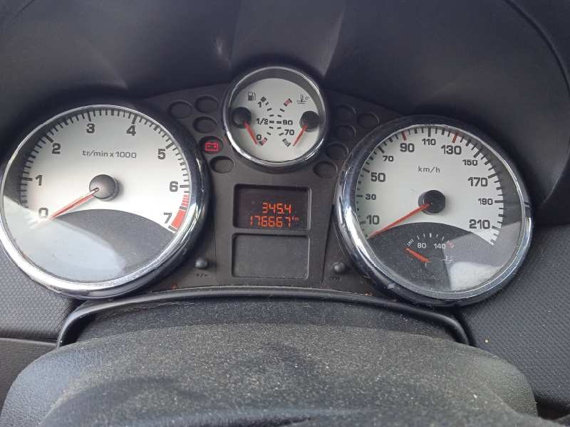 peugeot 207 del año 2007