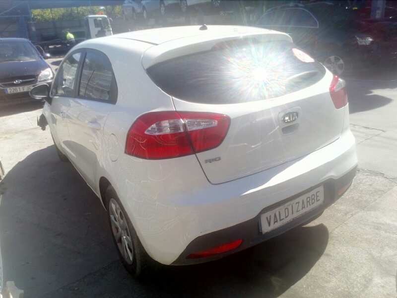 kia rio del año 2014