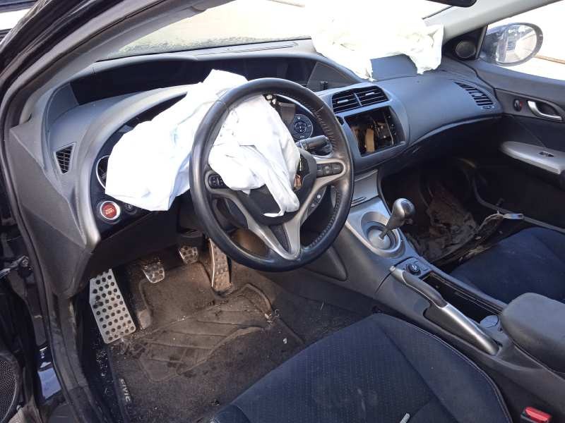 honda civic berlina 5 (fk) del año 2009