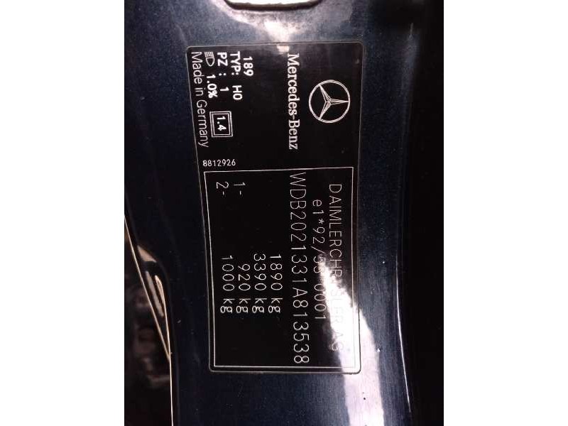 mercedes-benz clase c (w202) berlina del año 2000