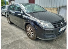 opel astra gtc del año 2004