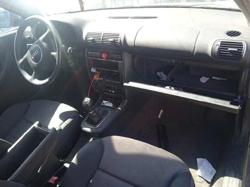 audi a3 (8l) del año 2001