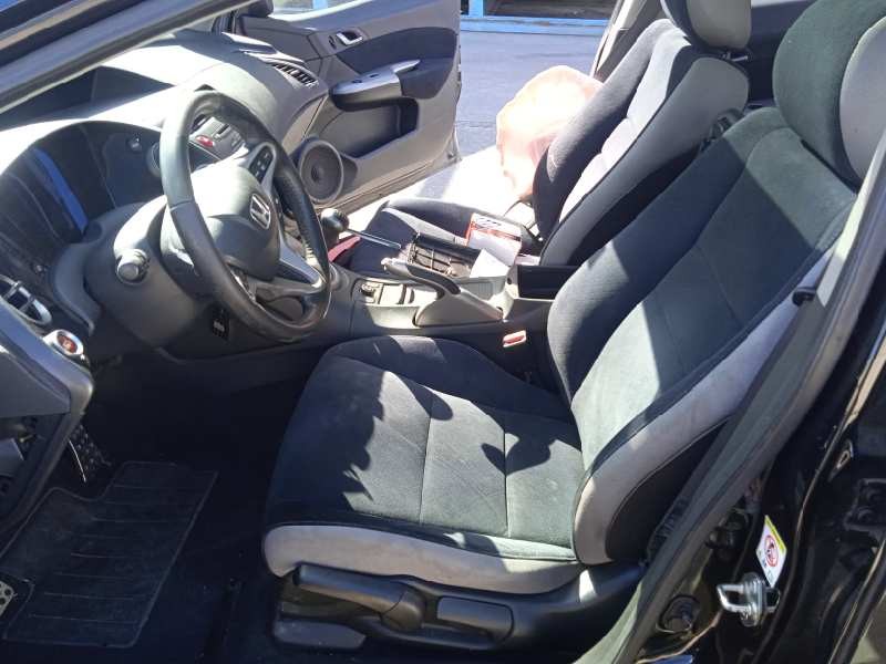 honda civic berlina 5 (fk) del año 2008