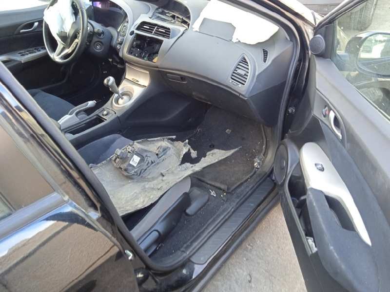 honda civic berlina 5 (fk) del año 2009