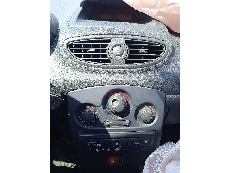 renault clio iii del año 2009