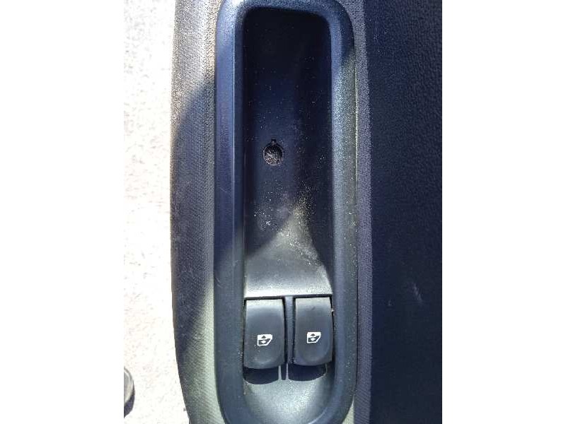 renault clio iii del año 2009