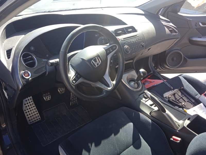 honda civic berlina 5 (fk) del año 2008