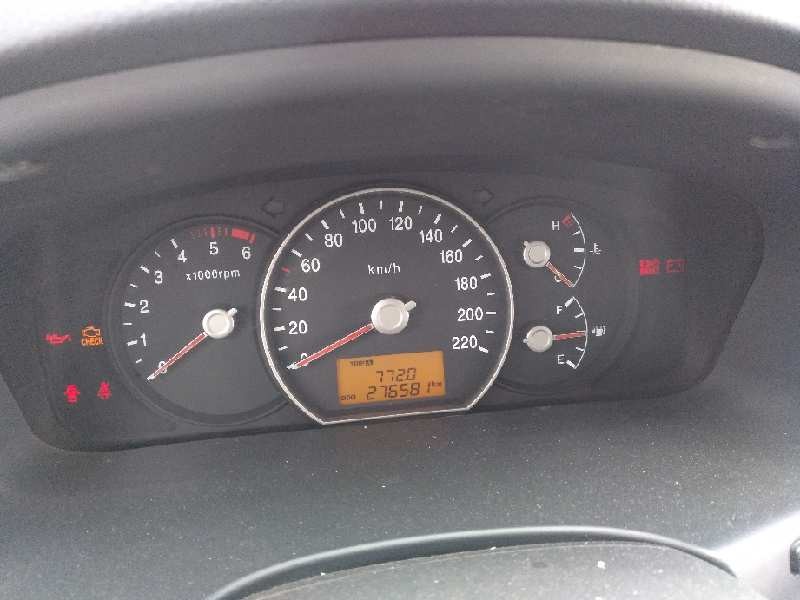 kia carens (un) del año 2009