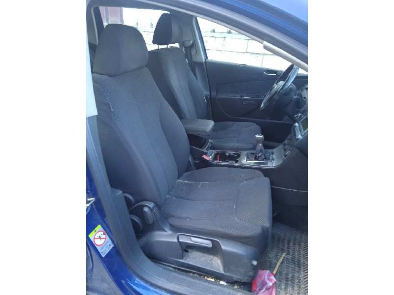 volkswagen passat variant (3c5) del año 2006