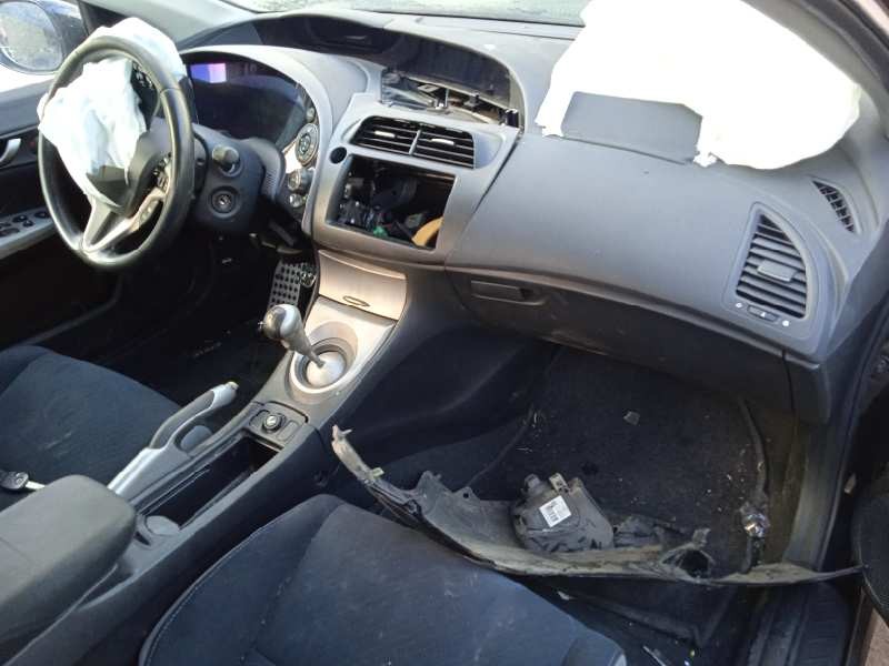 honda civic berlina 5 (fk) del año 2009