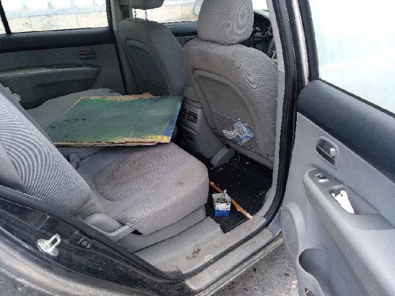 kia carens (un) del año 2009