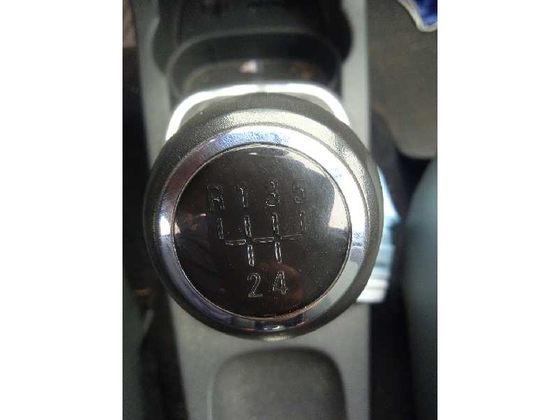 opel corsa d del año 2008