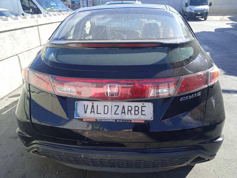 honda civic berlina 5 (fk) del año 2008