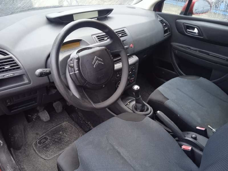 citroën c4 berlina del año 2006