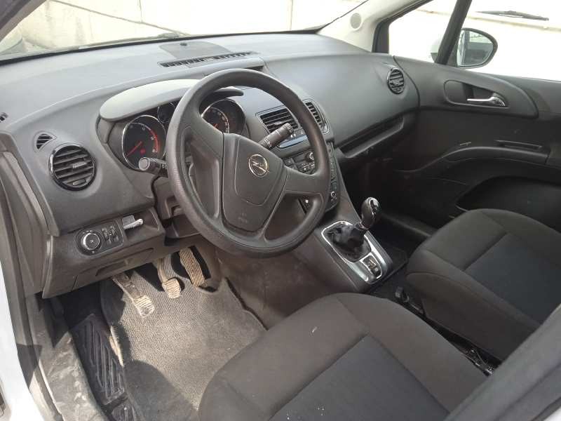 opel meriva b del año 2010