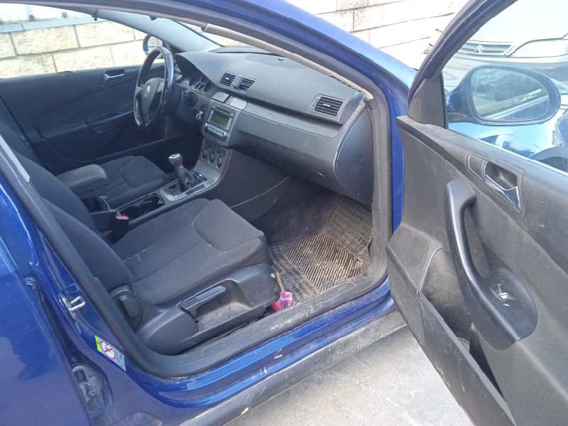 volkswagen passat variant (3c5) del año 2006