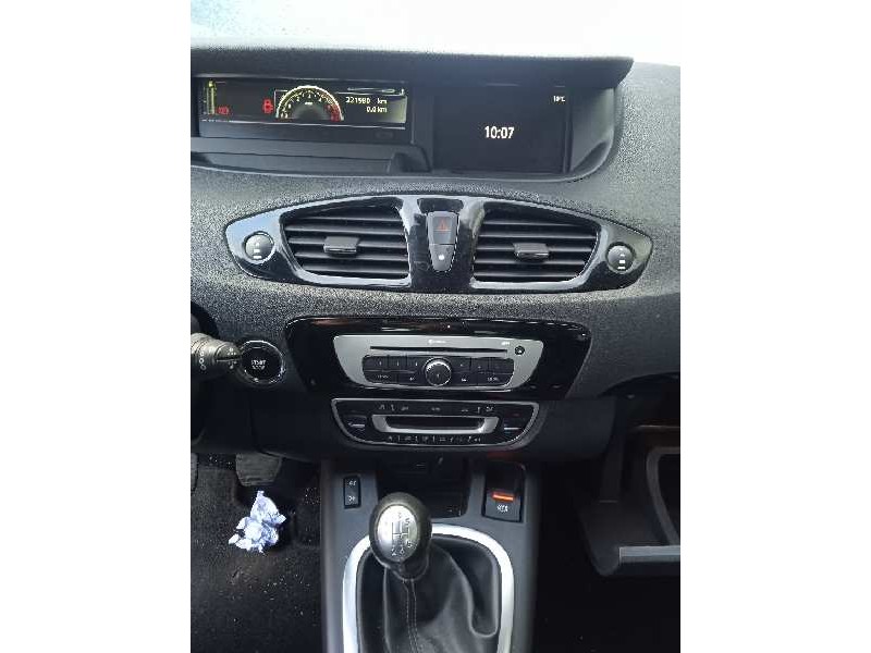 renault scenic iii del año 2016