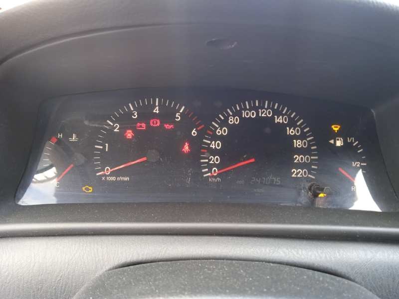 toyota corolla (e12) del año 2004