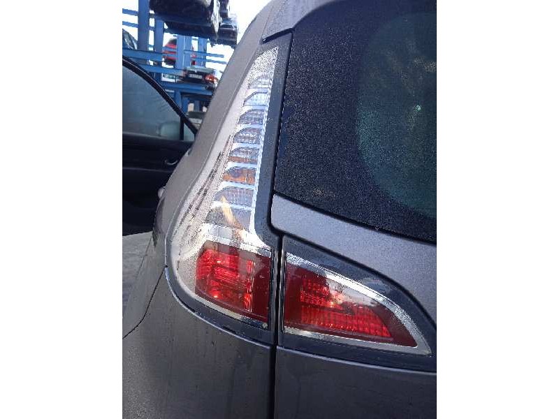 renault scenic iii del año 2016