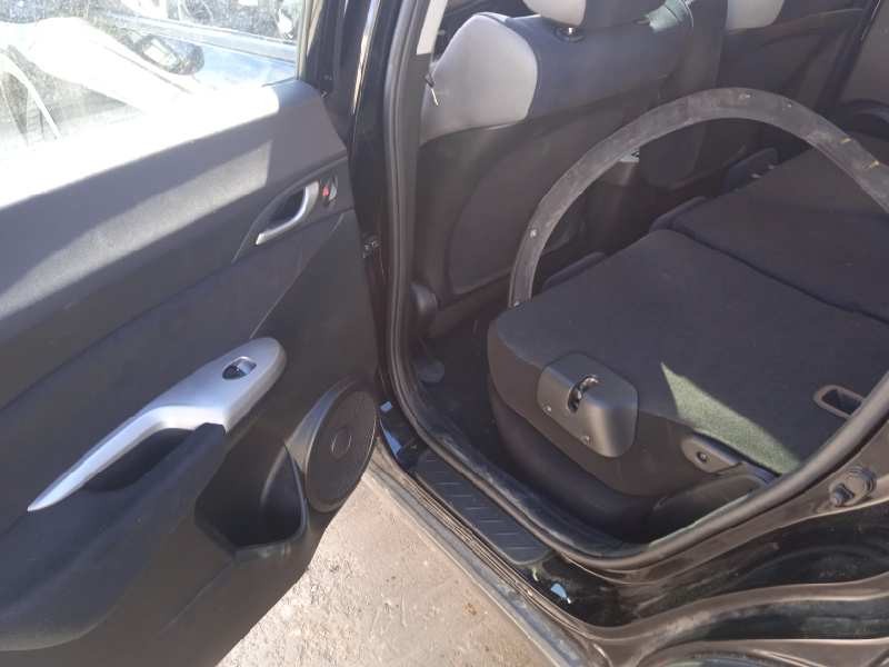 honda civic berlina 5 (fk) del año 2008