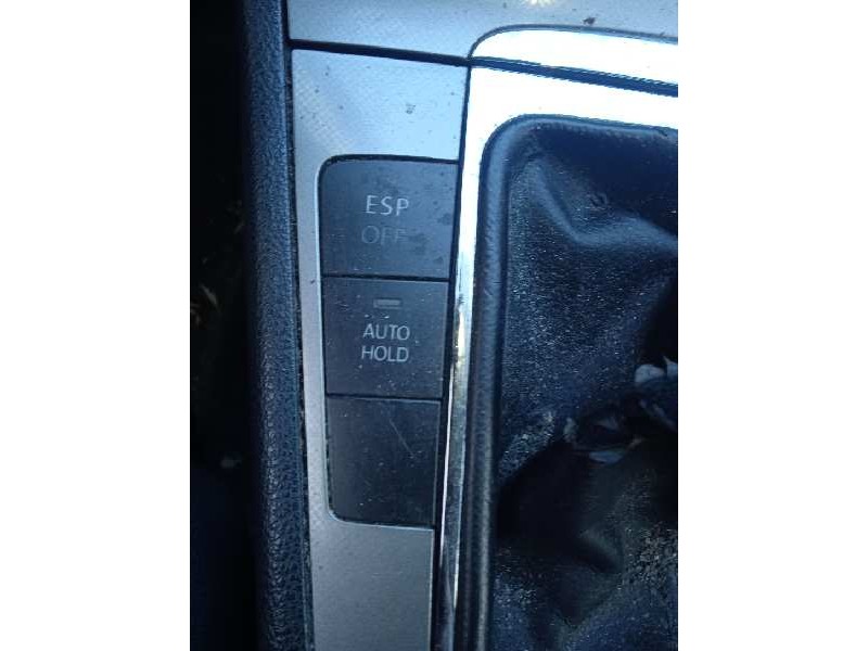 volkswagen passat variant (3c5) del año 2006