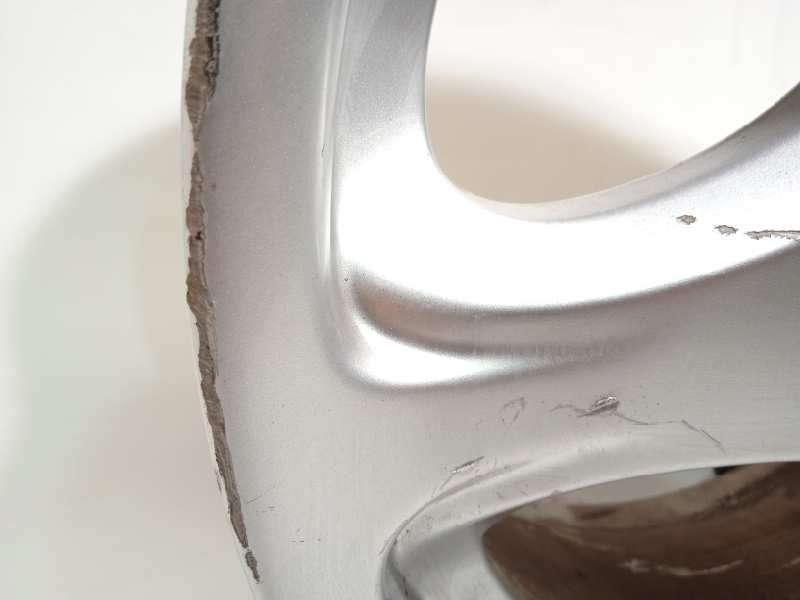 Recambio de llanta para mercedes-benz clase s (w220) berlina 500 (220.075) referencia OEM IAM 2204010302  A2204010302