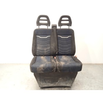 Recambio de asiento delantero derecho para iveco daily vi furgoneta 33s16, 35s16, 35c16, 40c16, 50c16 referencia OEM IAM 5802813