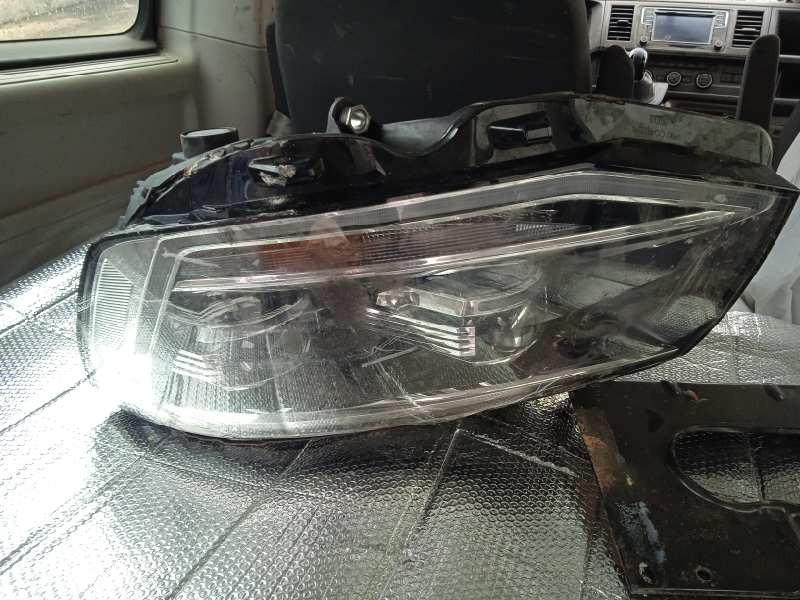 volkswagen t6.1 caravelle (sh) del año 2019