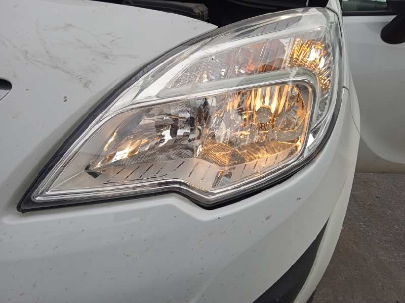 opel meriva b del año 2010