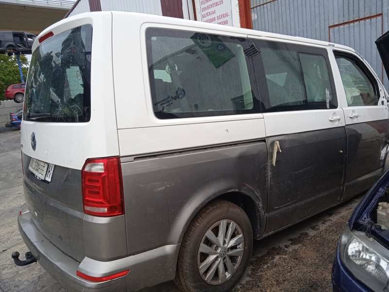 volkswagen t6.1 caravelle (sh) del año 2019
