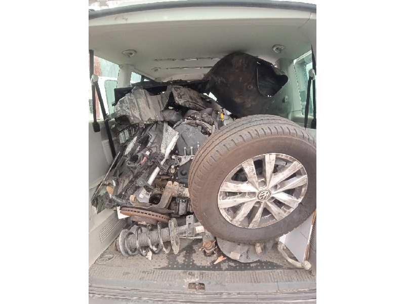 volkswagen t6.1 caravelle (sh) del año 2019