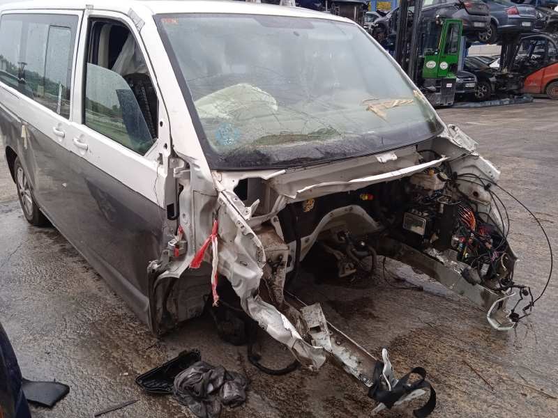 volkswagen t6.1 caravelle (sh) del año 2019